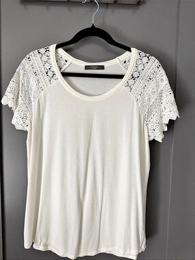 Max Mara Lace Sleeve Short Sleeve Top in White